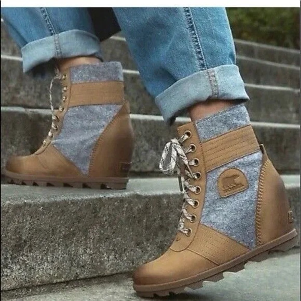 Sorel Joan of Arctic Women's Lexi Wedge Bootie Size 8